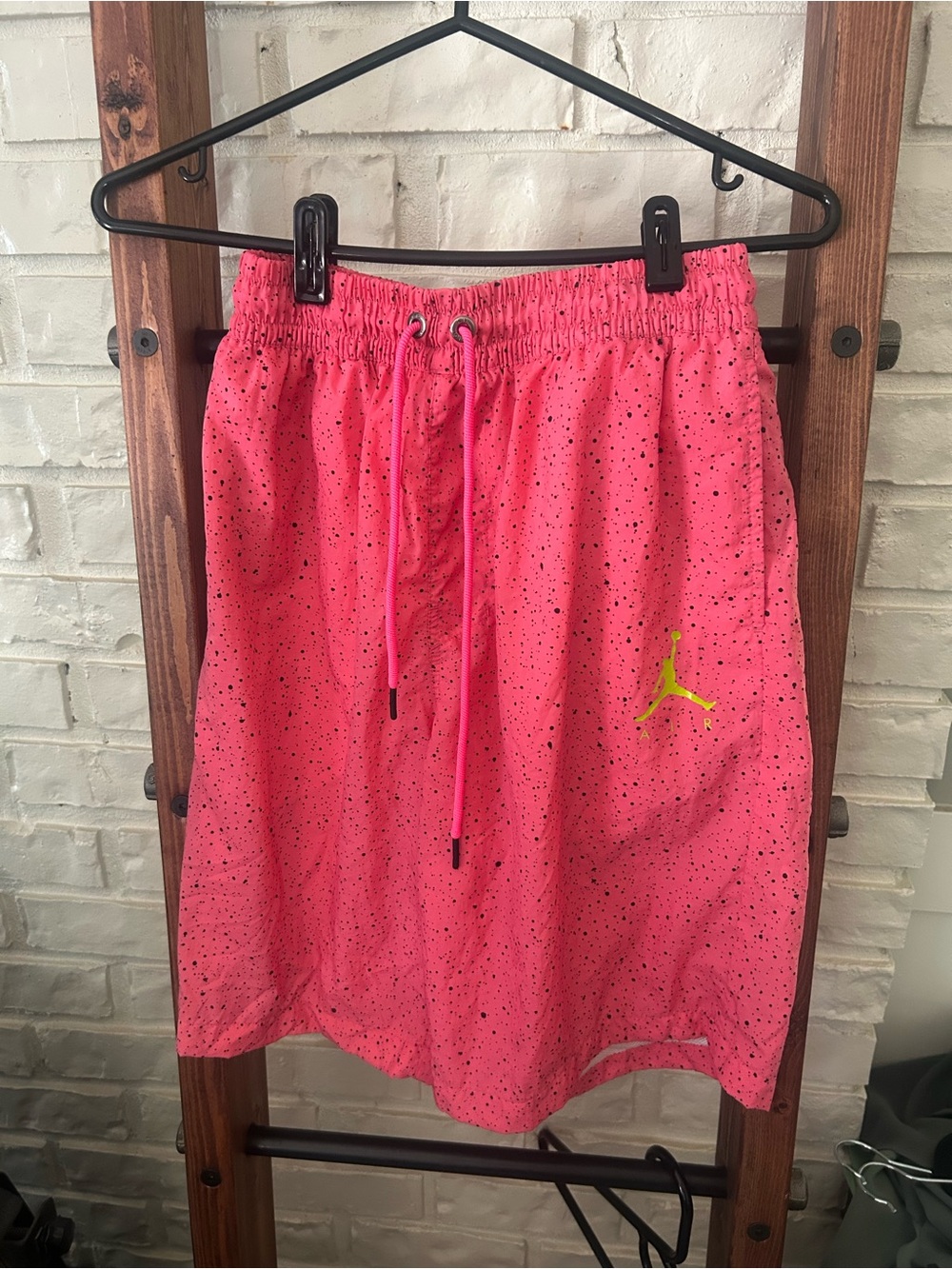Nike Air Jordan Shorts Men's M Trunks Jumpman Pink Cement Poolside
